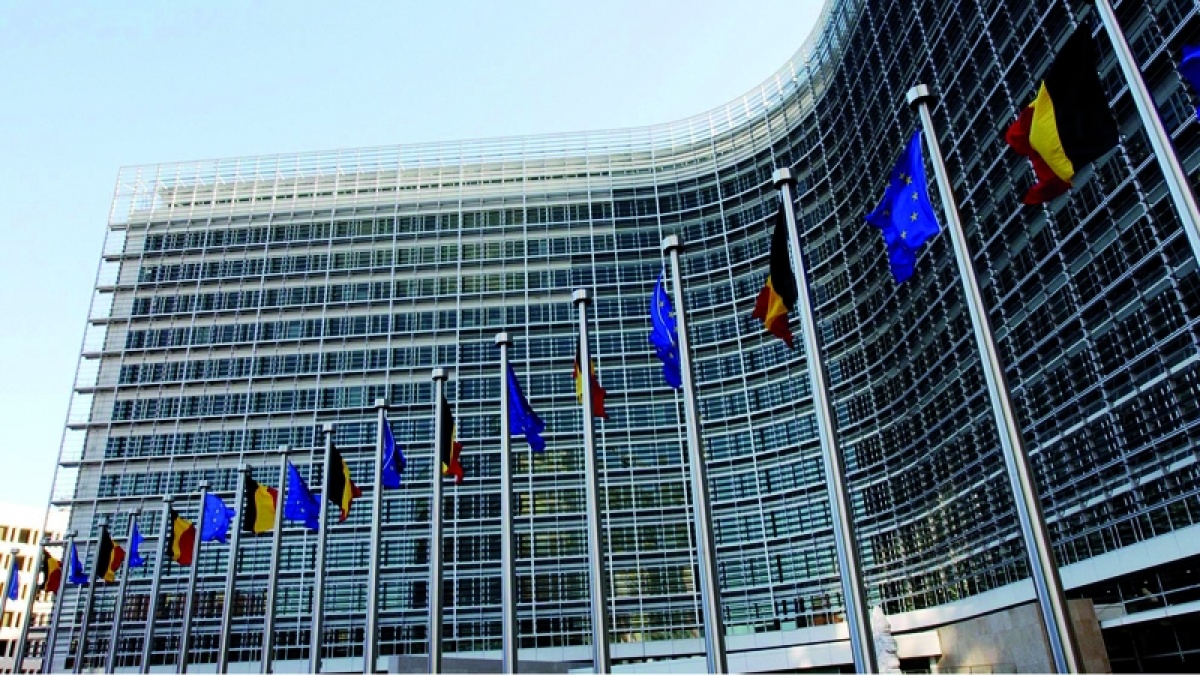 Malta se visează stat în stat: vrea o lege care să protejeze operatorii de jocuri de noroc online de instanțele din țările UE