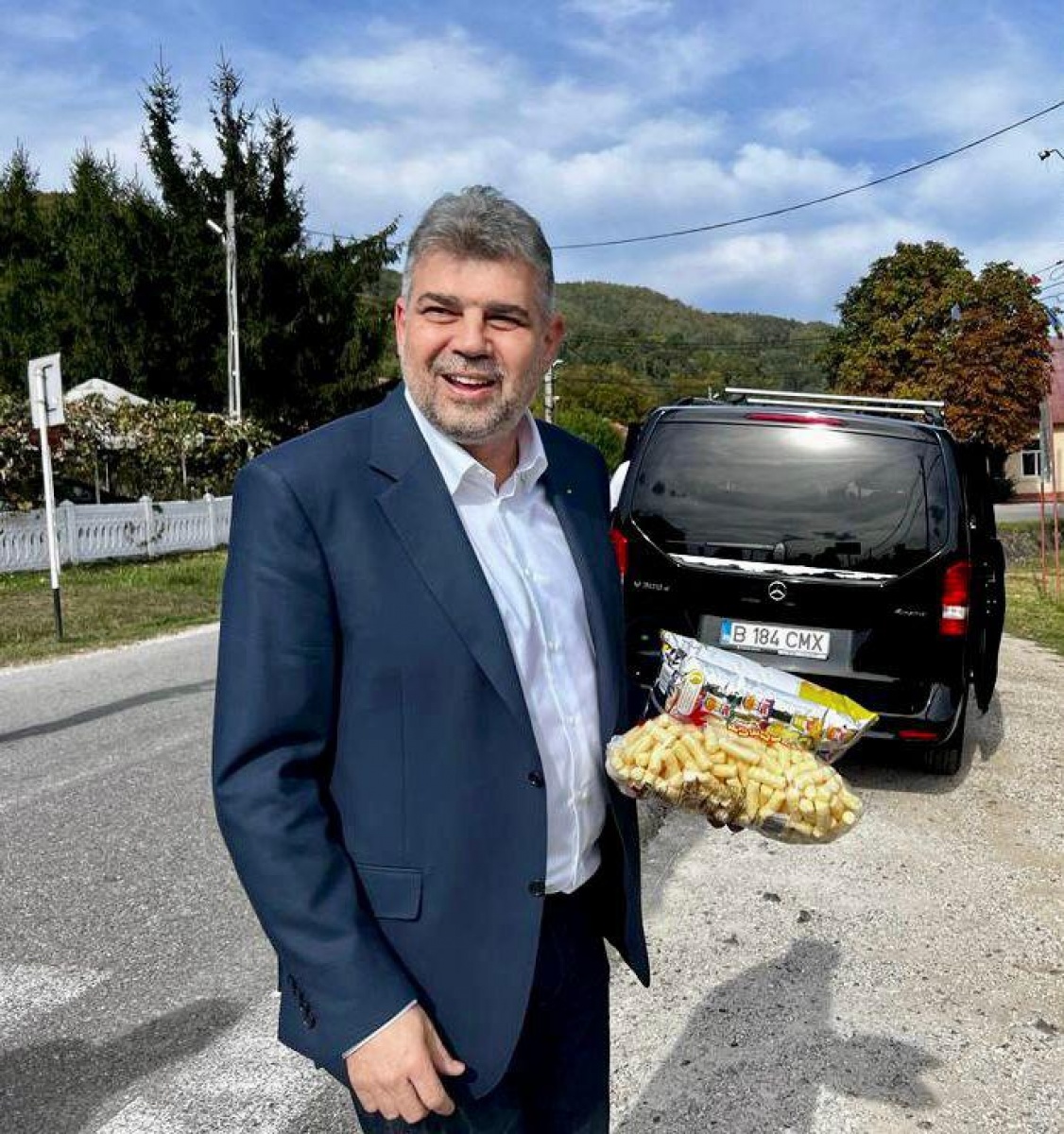 Marcel Ciolacu, lider al PSD, pofticios de pufuleți    FOTO: Facebook
