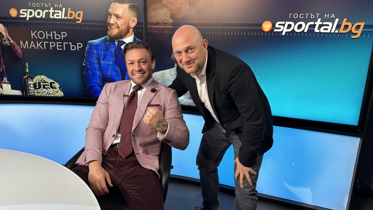 Stilian, lângă Conor McGregor   FOTO: Facebook