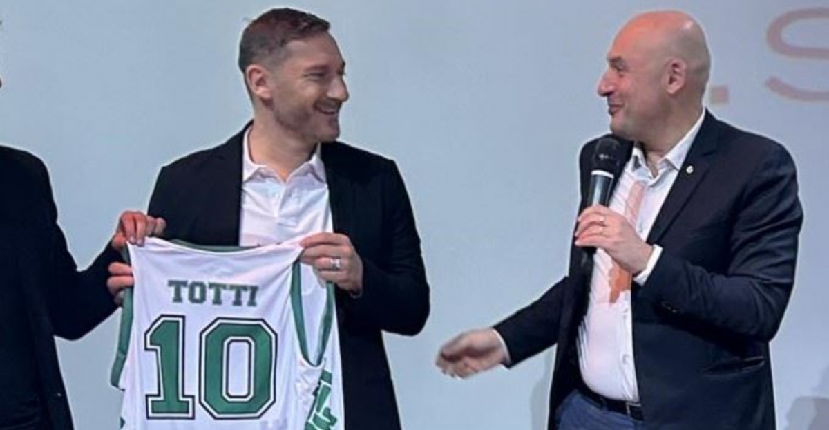 Francesco Totti schimbă operatorii de pariuri: după Mostbet, s-a dat cu suedezii 