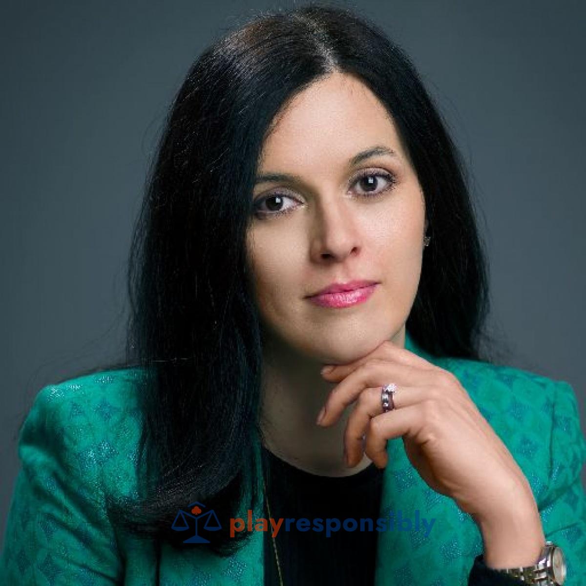 Cosmina, cu jalba-n proțap la ONJN