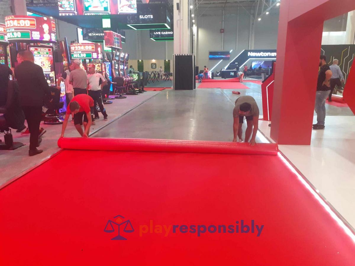 Industria jocurilor de noroc, pusă pe butuci: s-a anulat singura expoziție din România