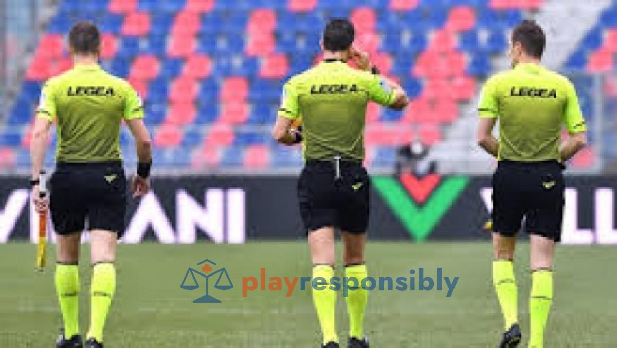 Arbitru acuzat că a corupt colegi pentru pariuri: 5 arestări în Reggio Calabria