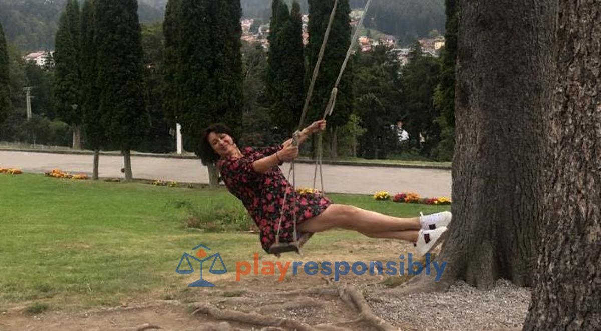 Erika, lăsată singură în parc   FOTO Facebook