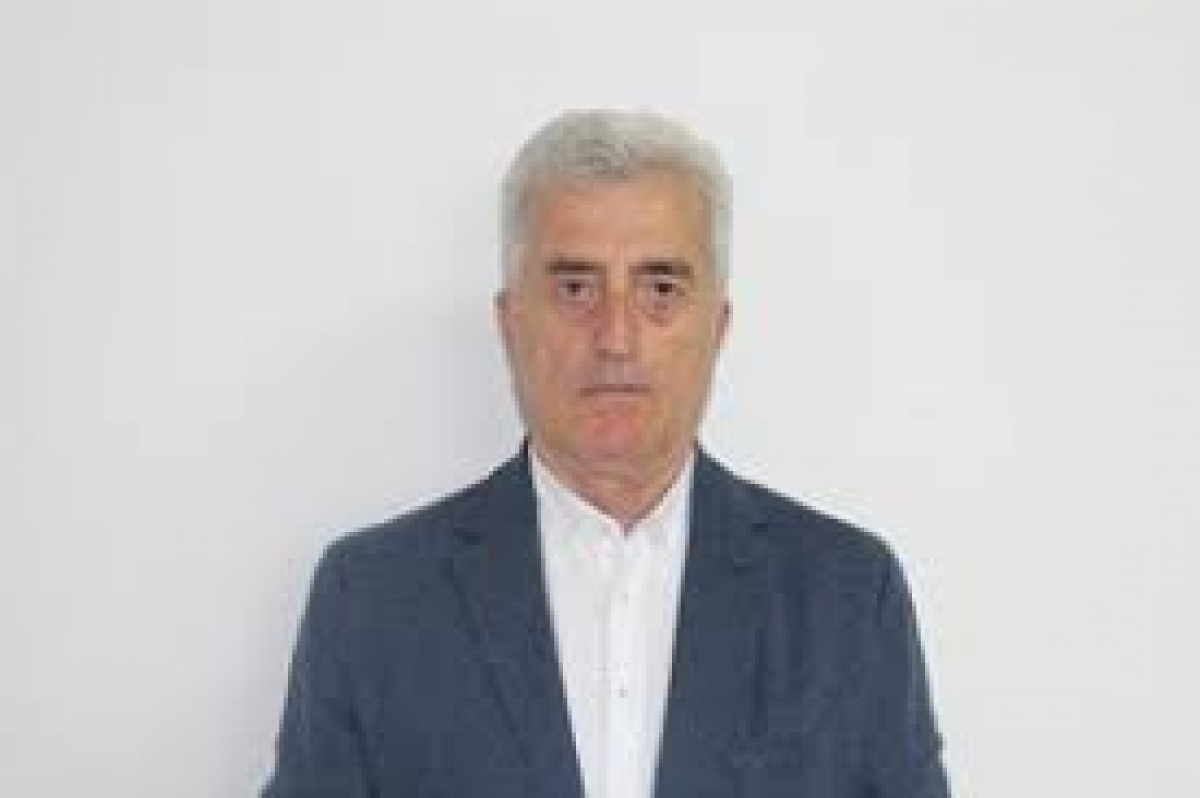 EXCLUSIV / Păcănelele i-au distrus fiul lui Stelian Caramitru. „A avut mai multe tentative de suicid”