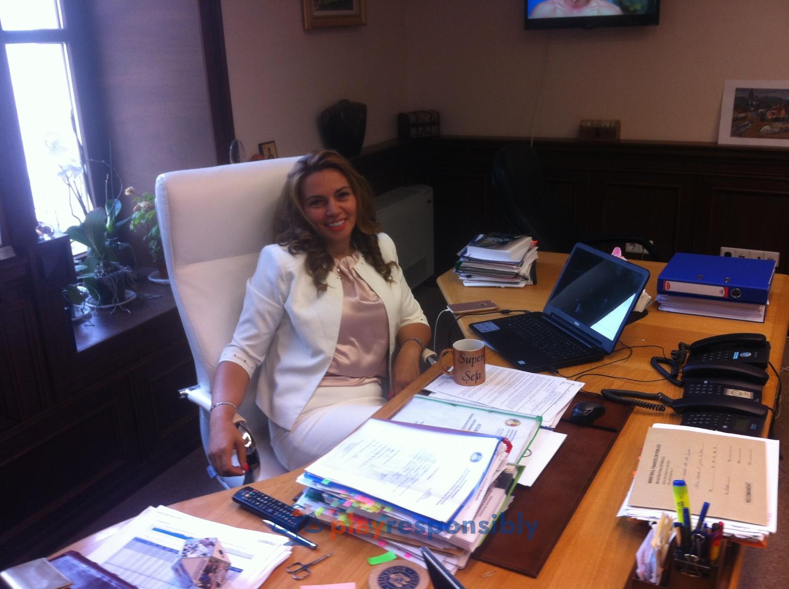 Odeta Nestor, pe când conducerea ONJN   FOTO Daniel Conțescu